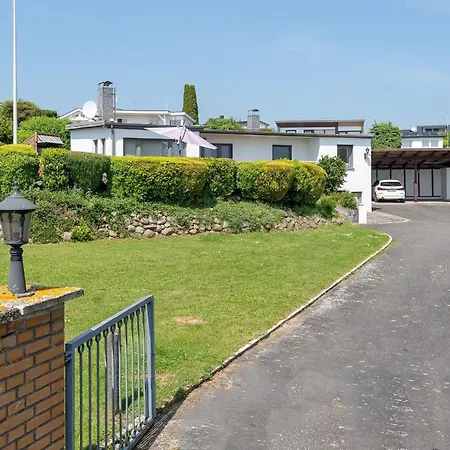 Beachside Holiday home *